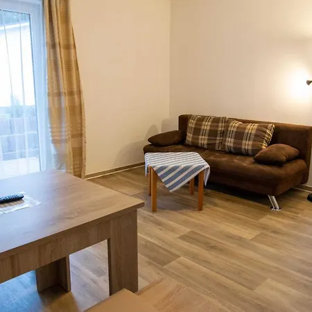 Zum Knirk Apartment *