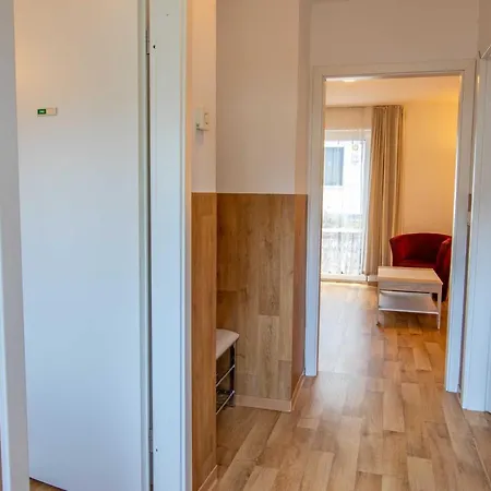 아파트 Zum Knirk 루브민