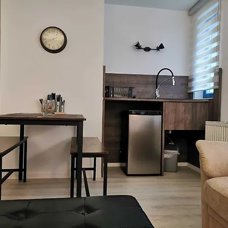 아파트 Zum Knirk 루브민